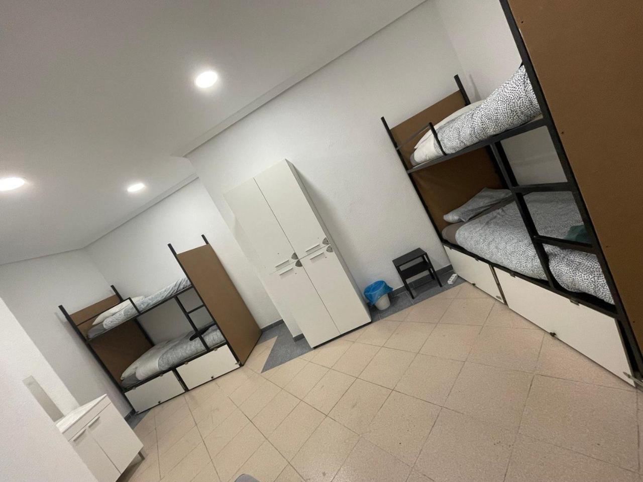 ホテル Parsa Residencial House マドリード エクステリア 写真