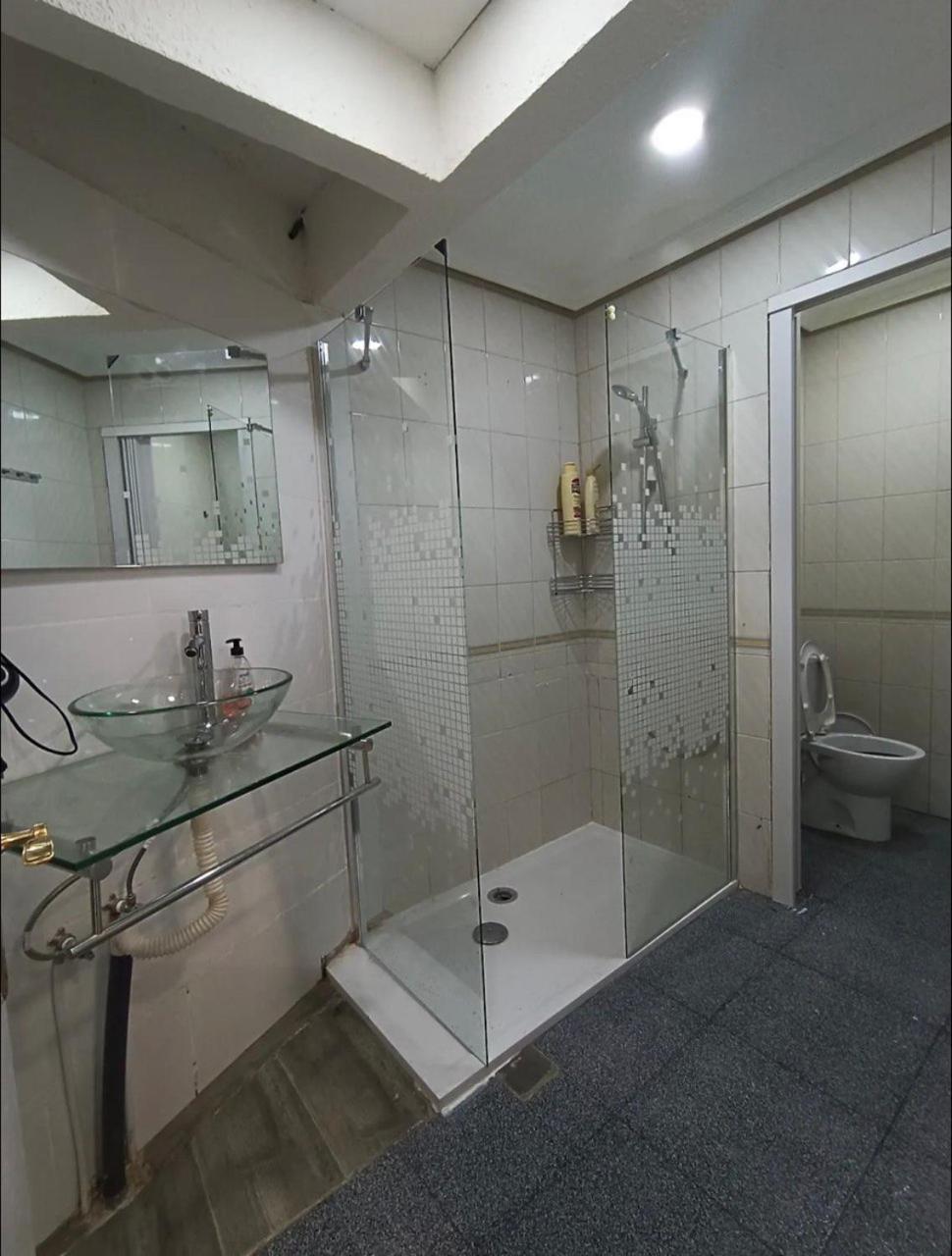 ホテル Parsa Residencial House マドリード エクステリア 写真